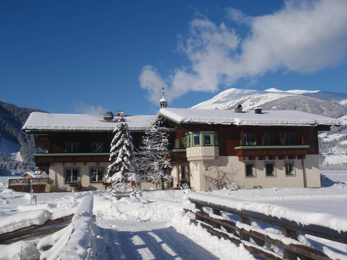 Gasthof Schütthof Neukirchen am Großvenediger Dış mekan fotoğraf